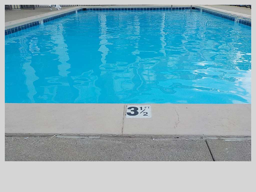 Hotel Clarion Pointe Indianapolis Northeast Castelton Facilidades foto